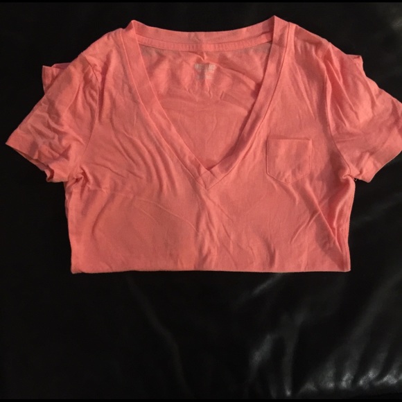 💜💚 never worn v-neck short sleeve top - Picture 2 of 3