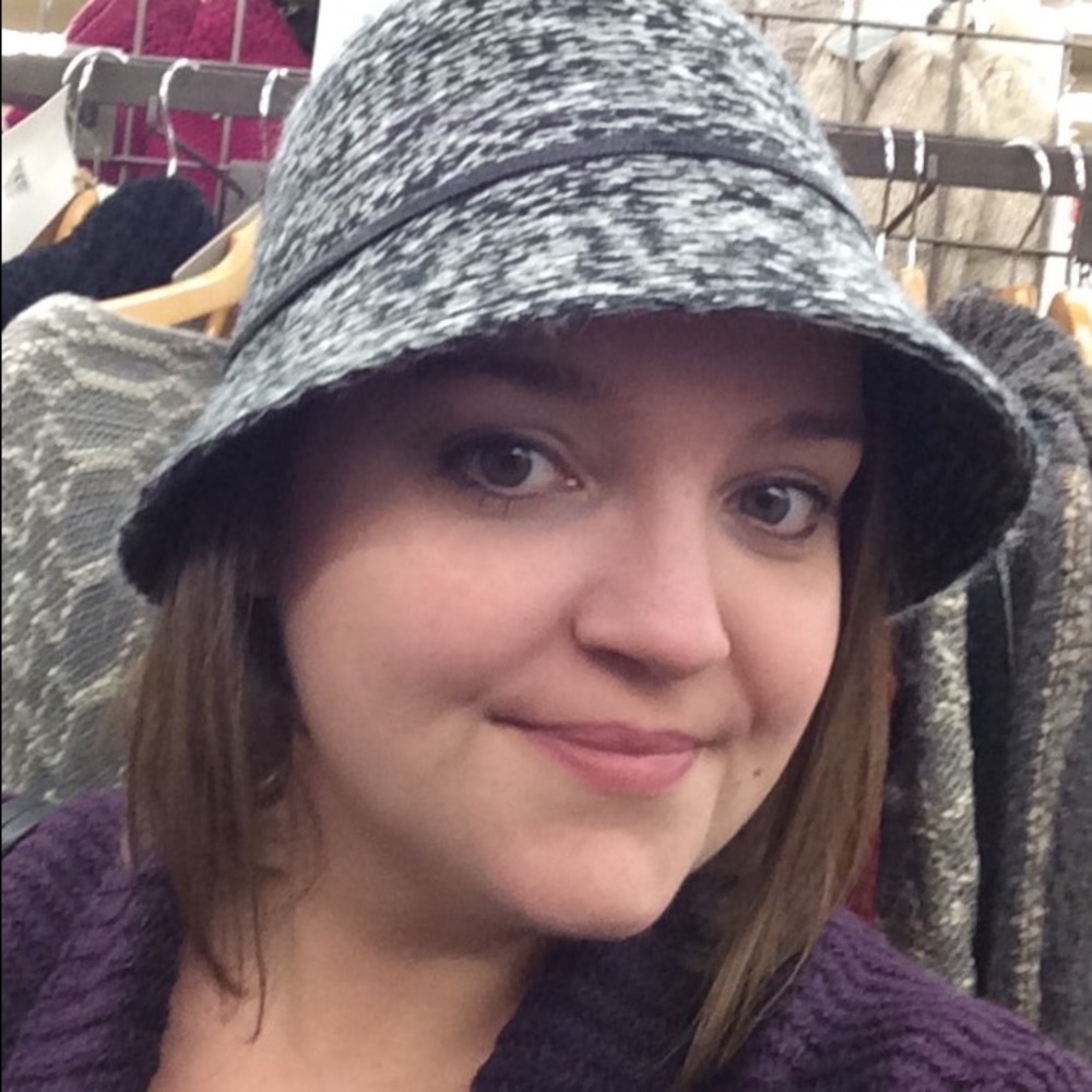 Meet your Posher, Erika