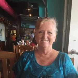 Meet your Posher, Cindy