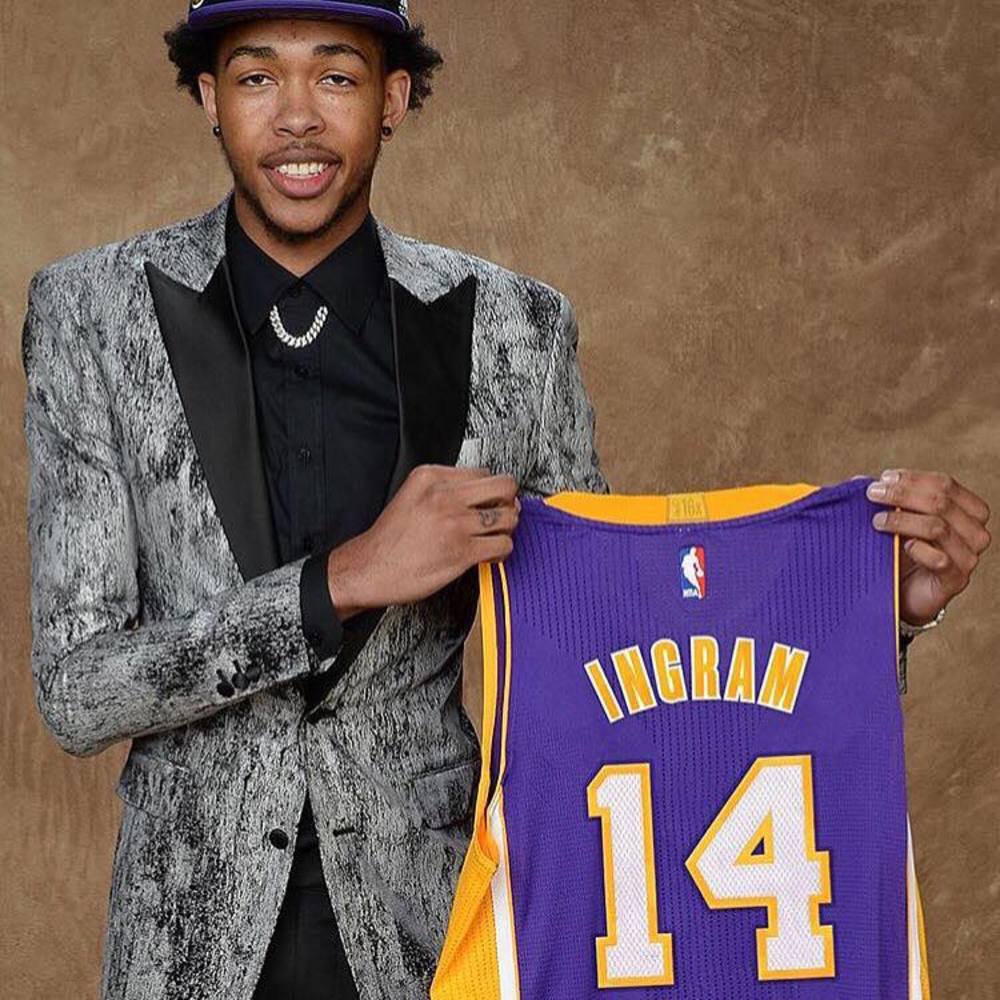 Meet your Posher, Lou angelo