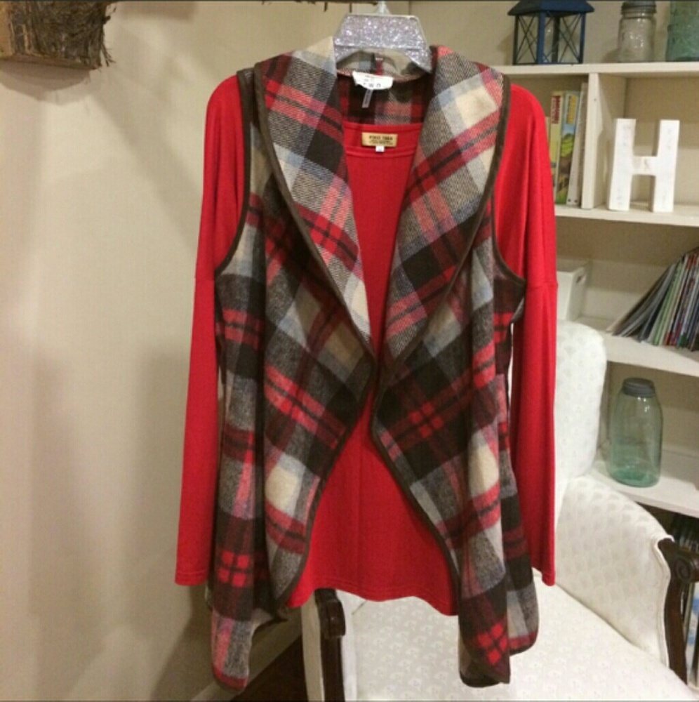 ETWO BOUTIQUE VEST