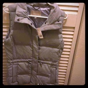 NWT BANANA REPUBLIC GRAY VEST