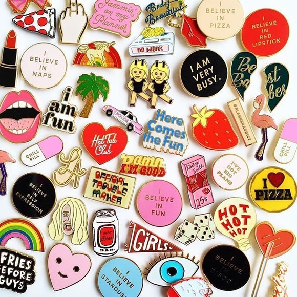 Ban.do PIN BANDO Here Comes The Fun FASHION Pin - Picture 6 of 8