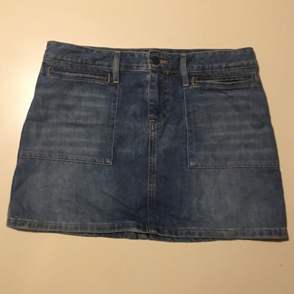 New w/ Tags~ AMERICAN EAGLE Denim Mini Skirt ~sz 4 - Picture 1 of 3
