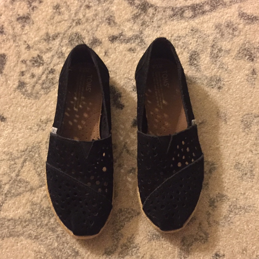 Black Suede TOMS