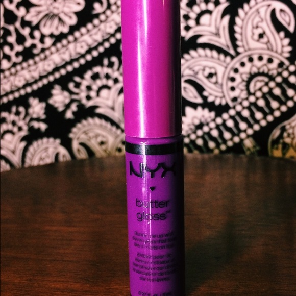 NYX | Makeup | Nyx Butter Gloss In Raspberry Tart | Poshmark