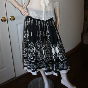 😍 Beaded Detail Marciano Skirt 😍