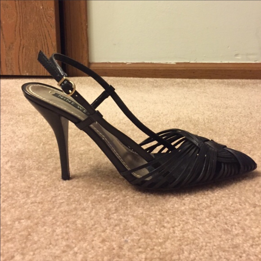 Black 6.5 size 6.5 Nine West.