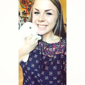 Meet your Posher, Alison