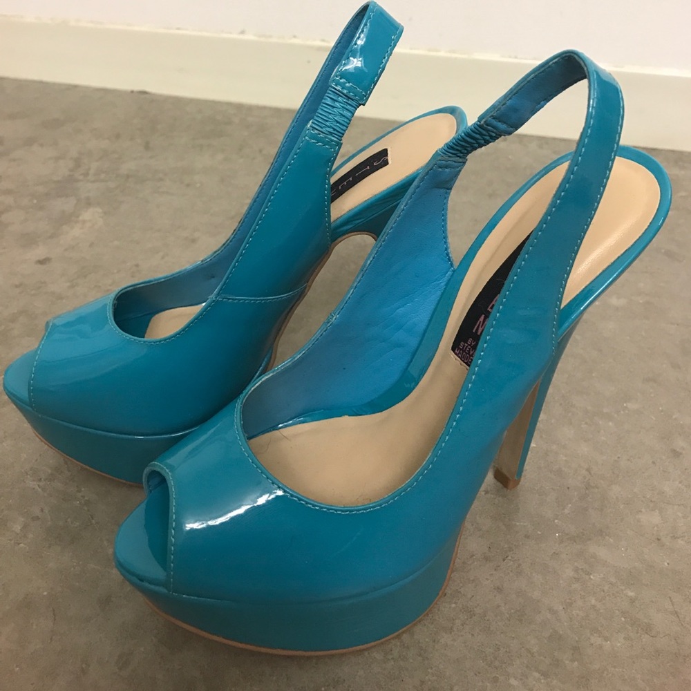 New Peep toe Steven by Steve Madden platform heels