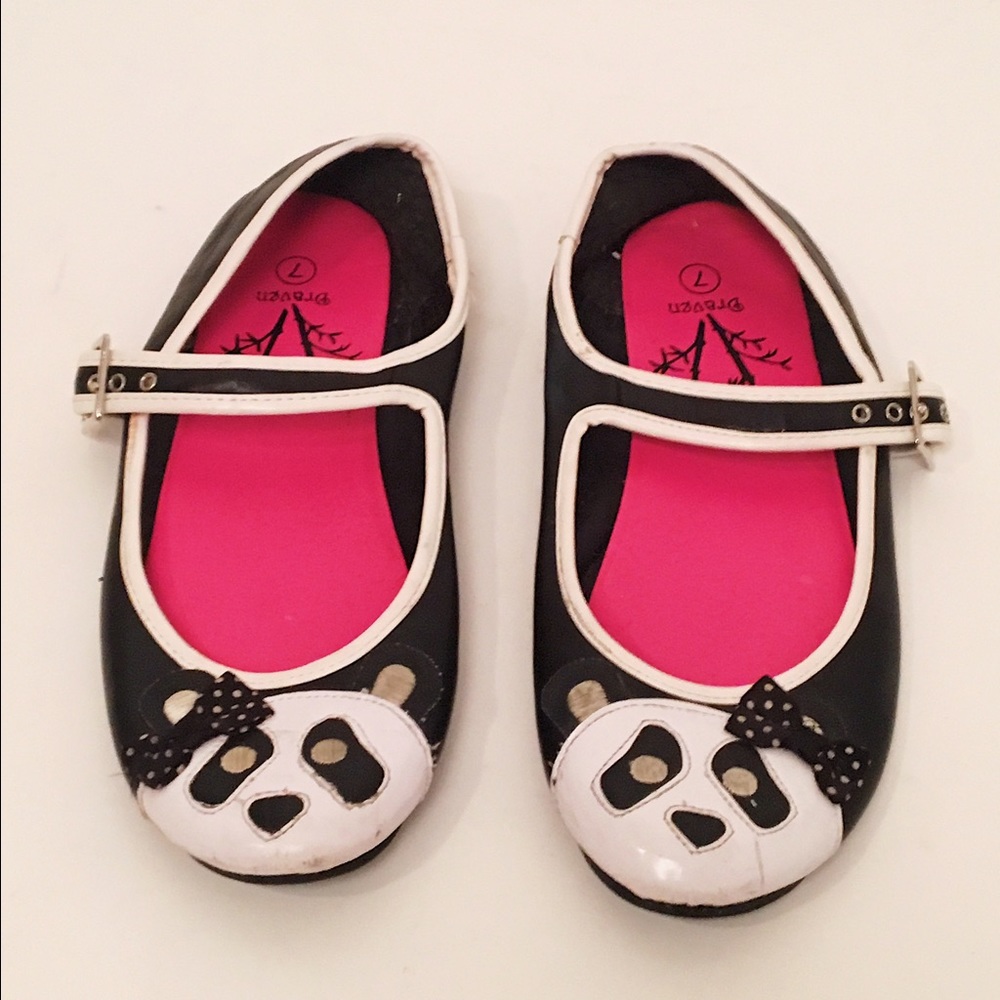 Panda shoes