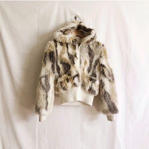 Faux fur shaggy hooded jacket small