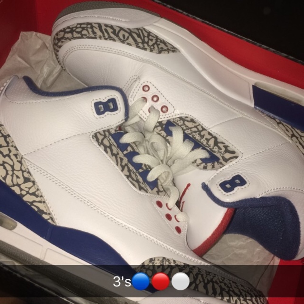 Air Jordan 3 True blue