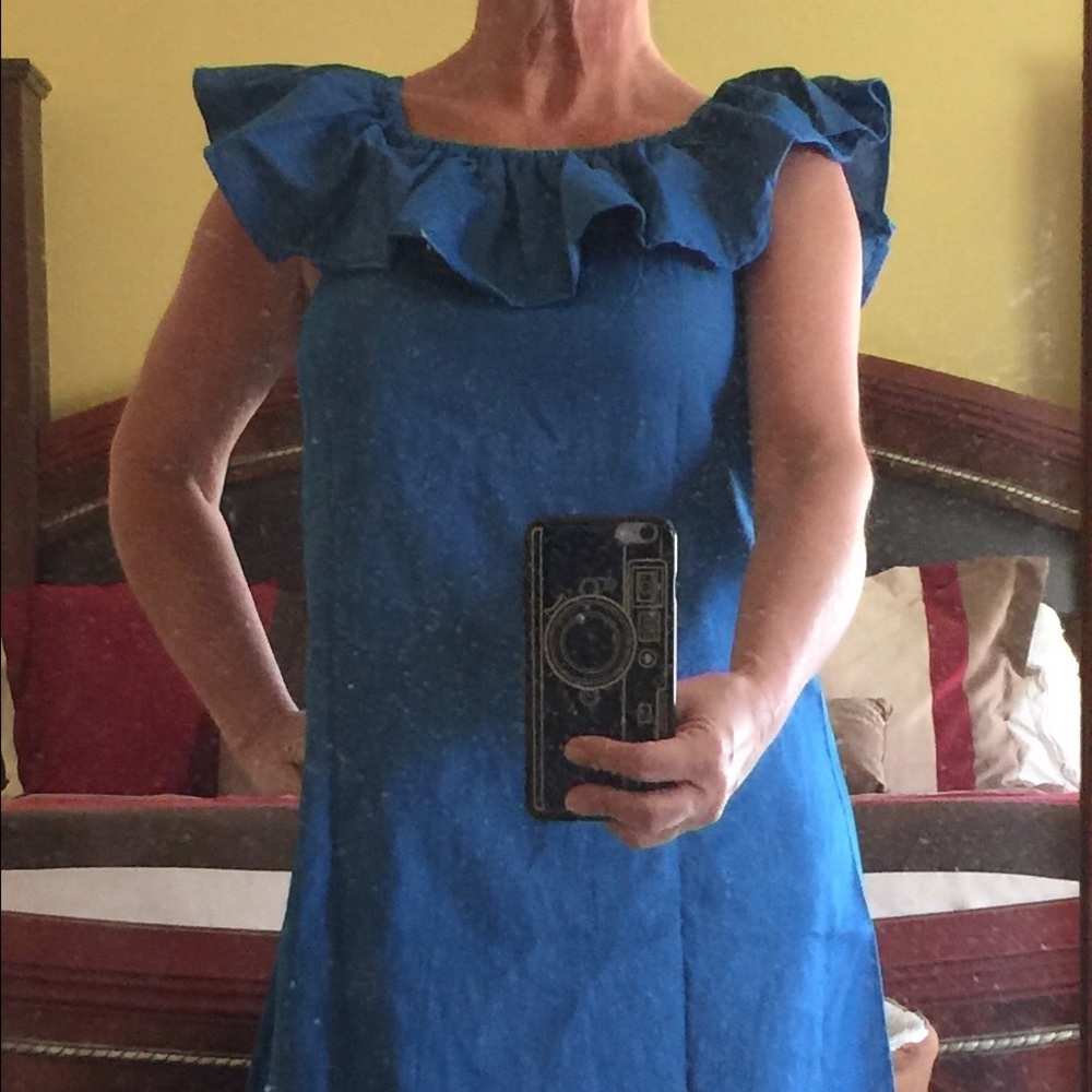 LAST ONE ✔️‼️Denim  ruffled mini dress - Picture 3 of 4