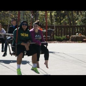 Meet your Posher, Sierra