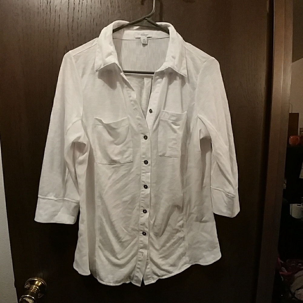 Lightweight Button Up 3/4 Sleeve Top EUC