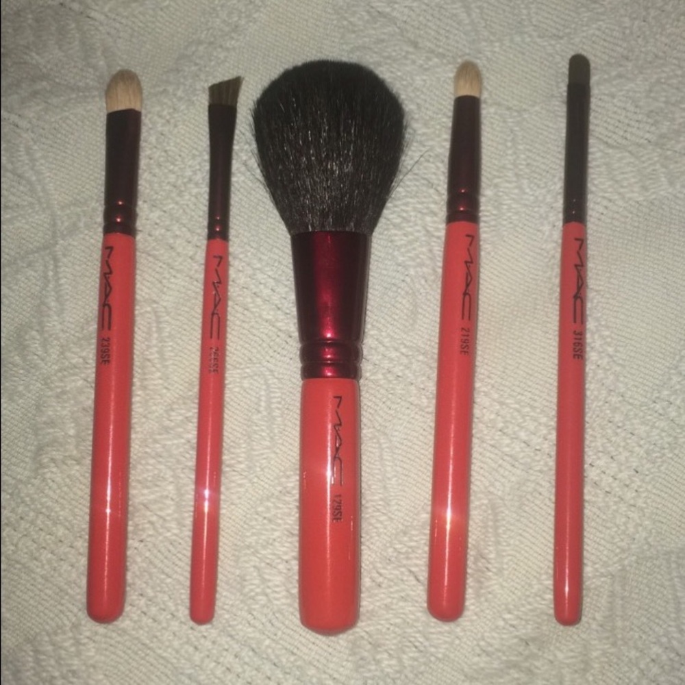 Mac brush set
