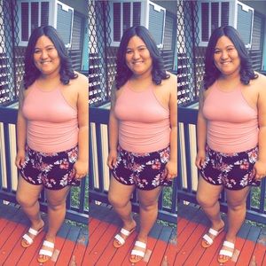 Meet your Posher, Kaya