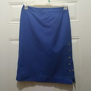 Pencil skirt with side snaps