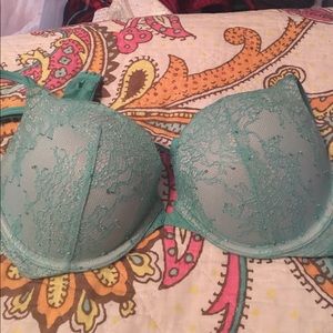 Victoria's Secret Push-up Bra