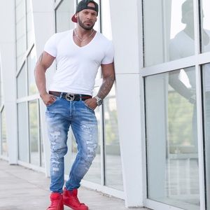 Meet your Posher, Rigoberto