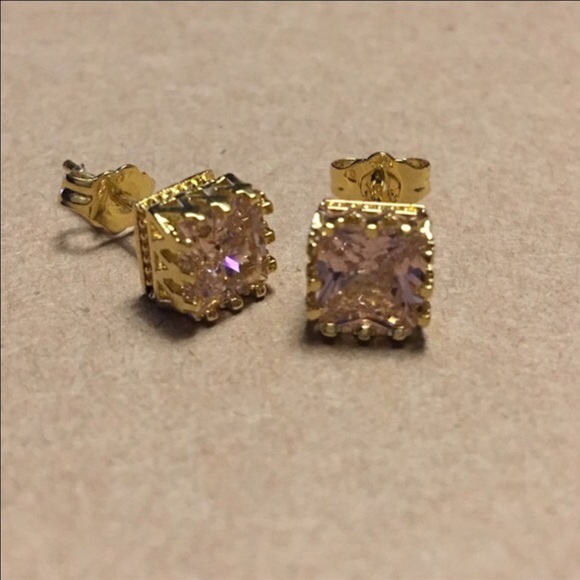 Square Earrings - Picture 3 of 3