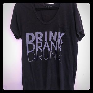 Medium Black graphic tee!