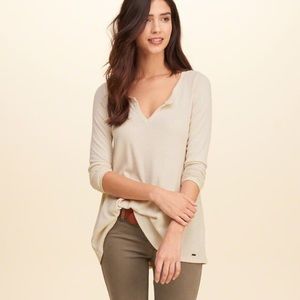 Hollister Notch-Front Ribbed T-Shirt