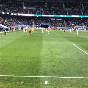 Meet your Posher, Izzy