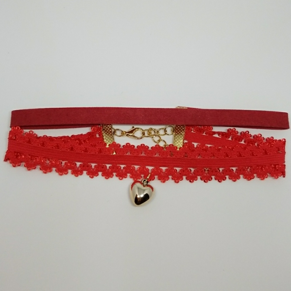 Heart Paisley Choker