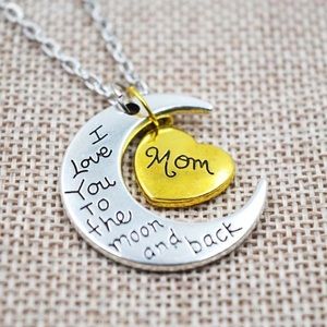 🆕 I Love You To The Moon And Back Alloy Necklace!