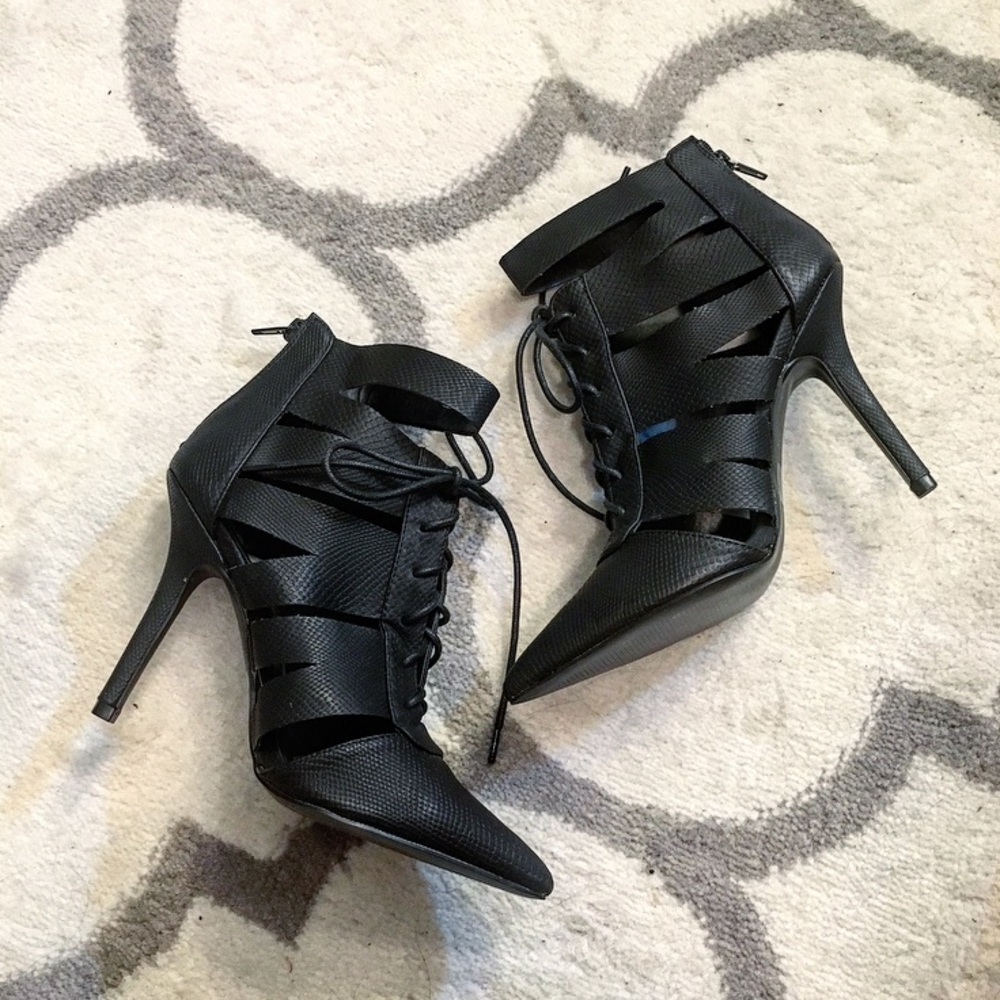 SALE NEW* Ankle Laced Heels