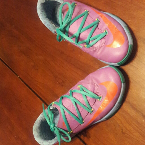 Nike KD   tenis shoes - Picture 2 of 6
