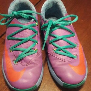 Nike KD   tenis shoes