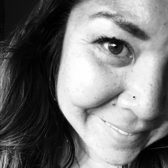 Meet your Posher, Michellene - Picture 2 of 4