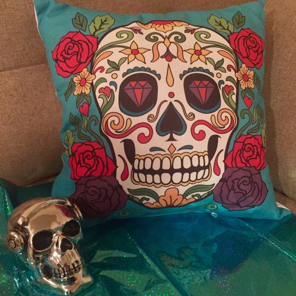 NWT Aqua, Red & Purple Skull Decorative Pillow π - Picture 3 of 7