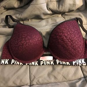 VS Pink Bra ✨