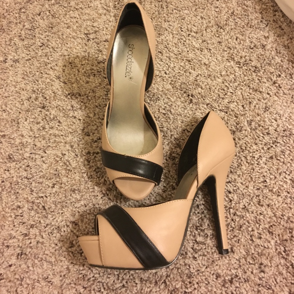 Shoedazzle instantly sold out heels