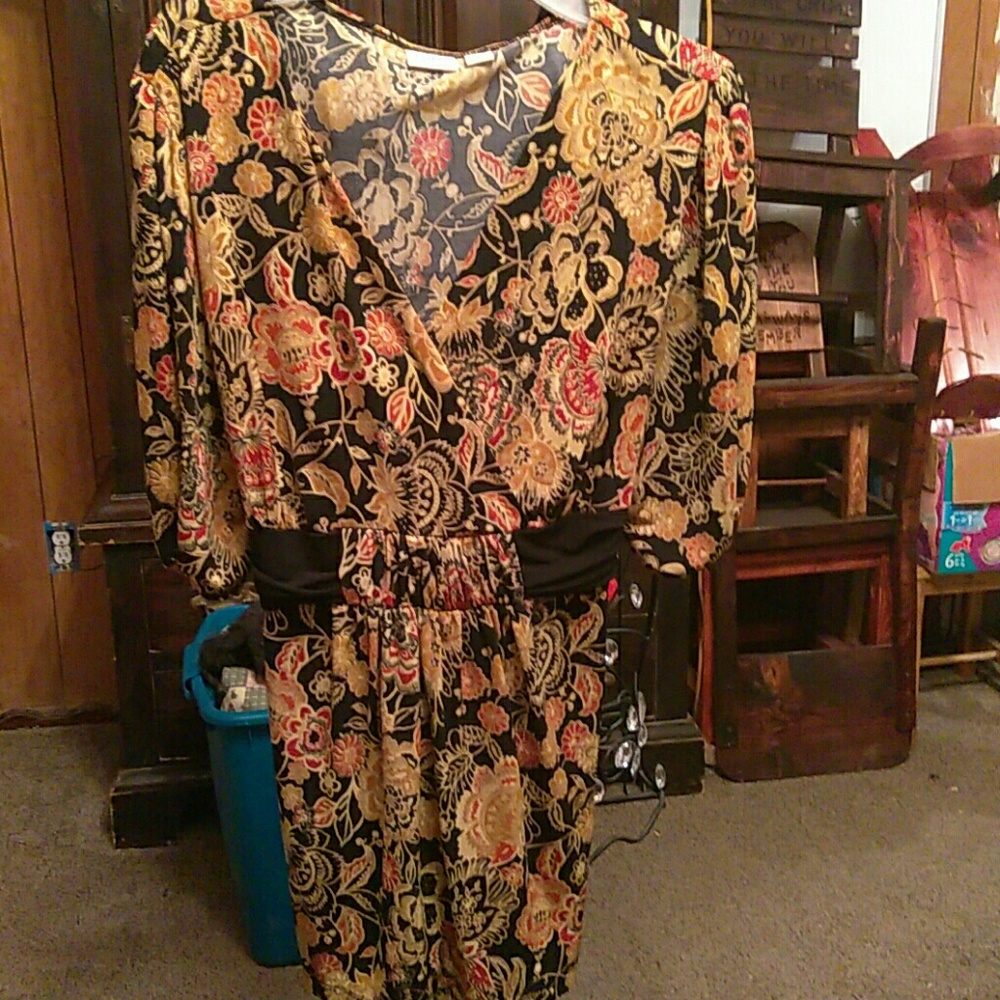 Flower top BOGO HALF OFF