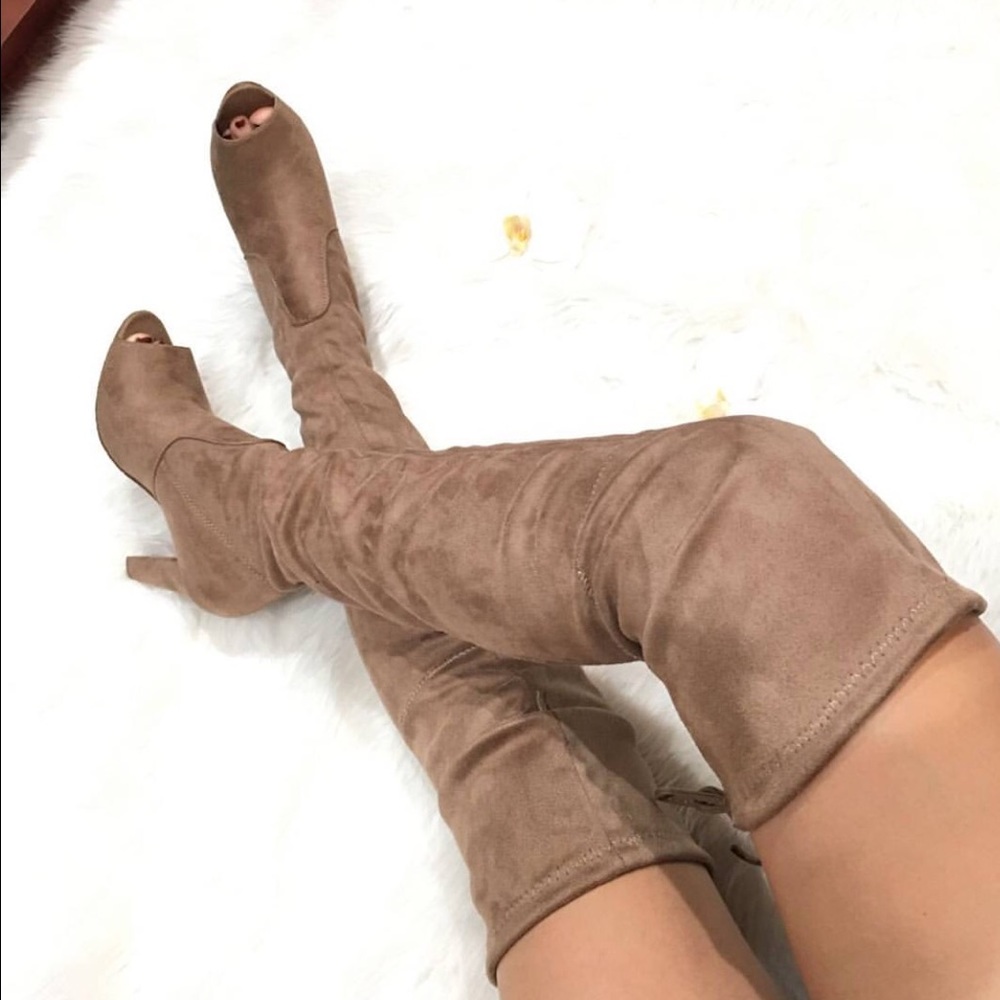OVER THE KNE OPEN TOE BOOTS