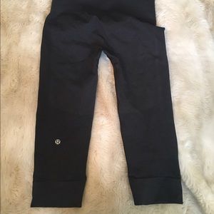Capri Lululemon leggings