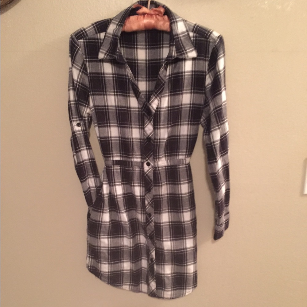 Plaid Shirt Dress or Shirt