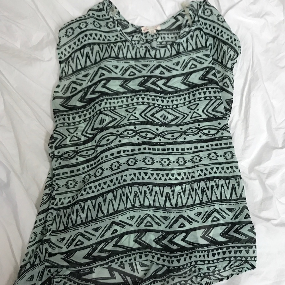 Aztec print hi low top