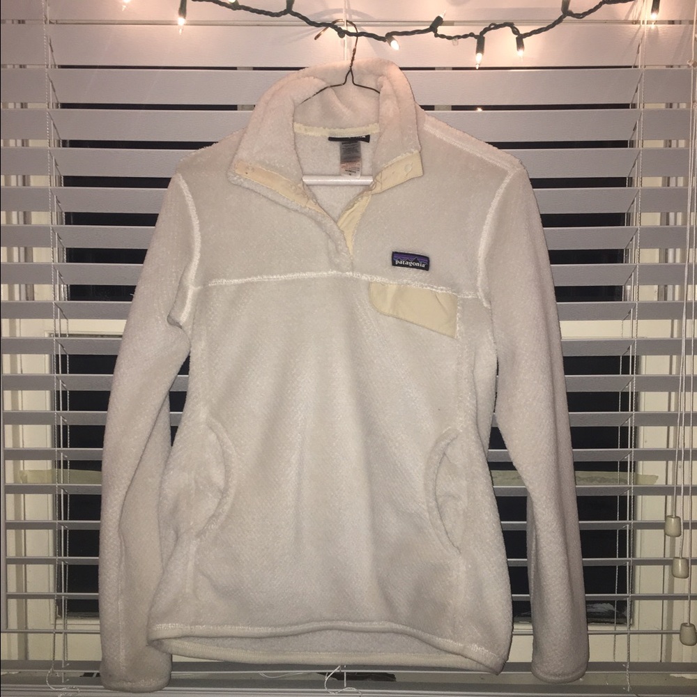 White Patagonia pullover