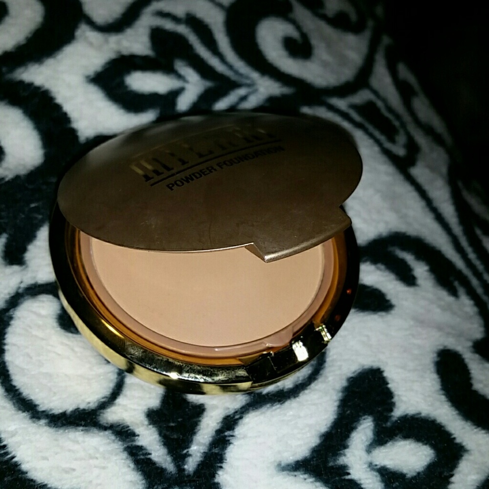 New Milani Powder Foundation - 02 Fresco