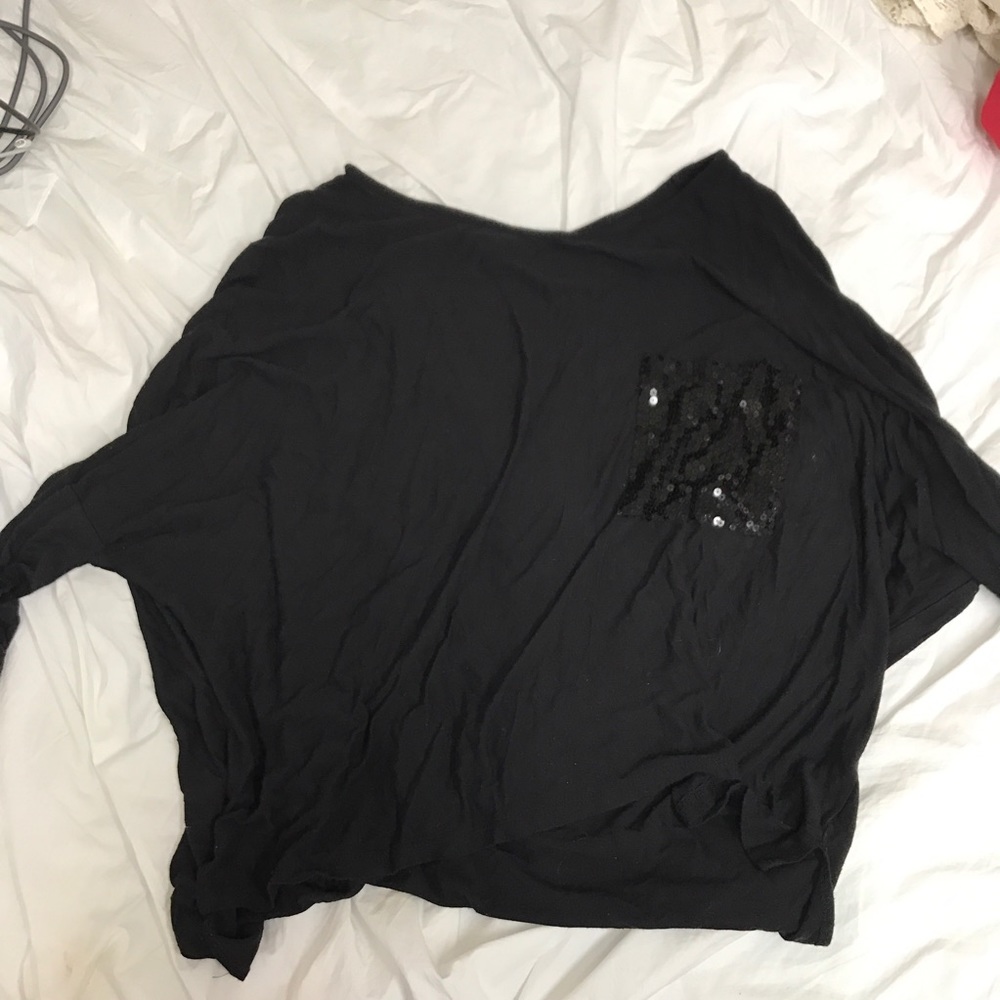 Black long sleeve with sequin pocket