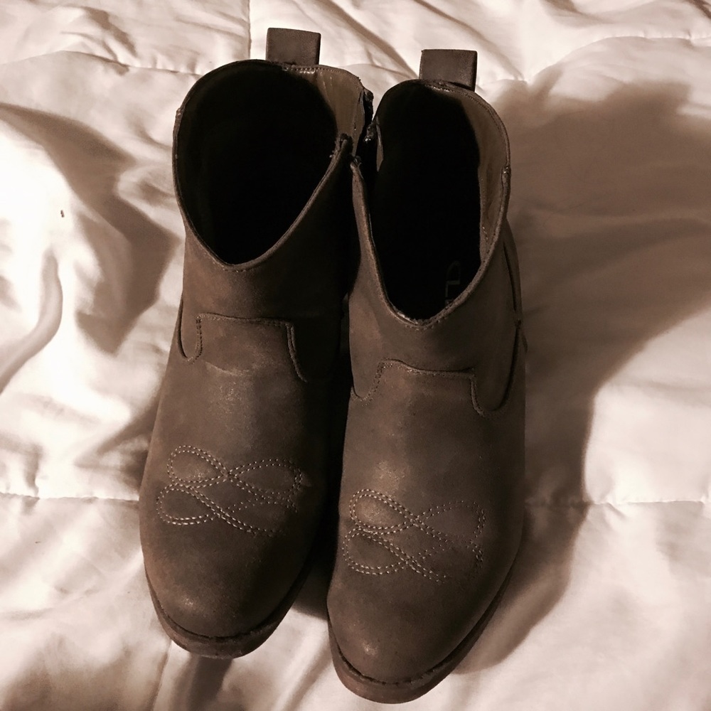cowboy booties