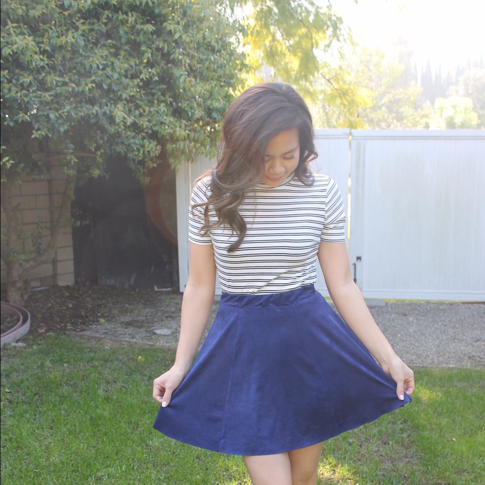 Blue Faux Suede Mini Skirt (SK1) - Picture 3 of 4