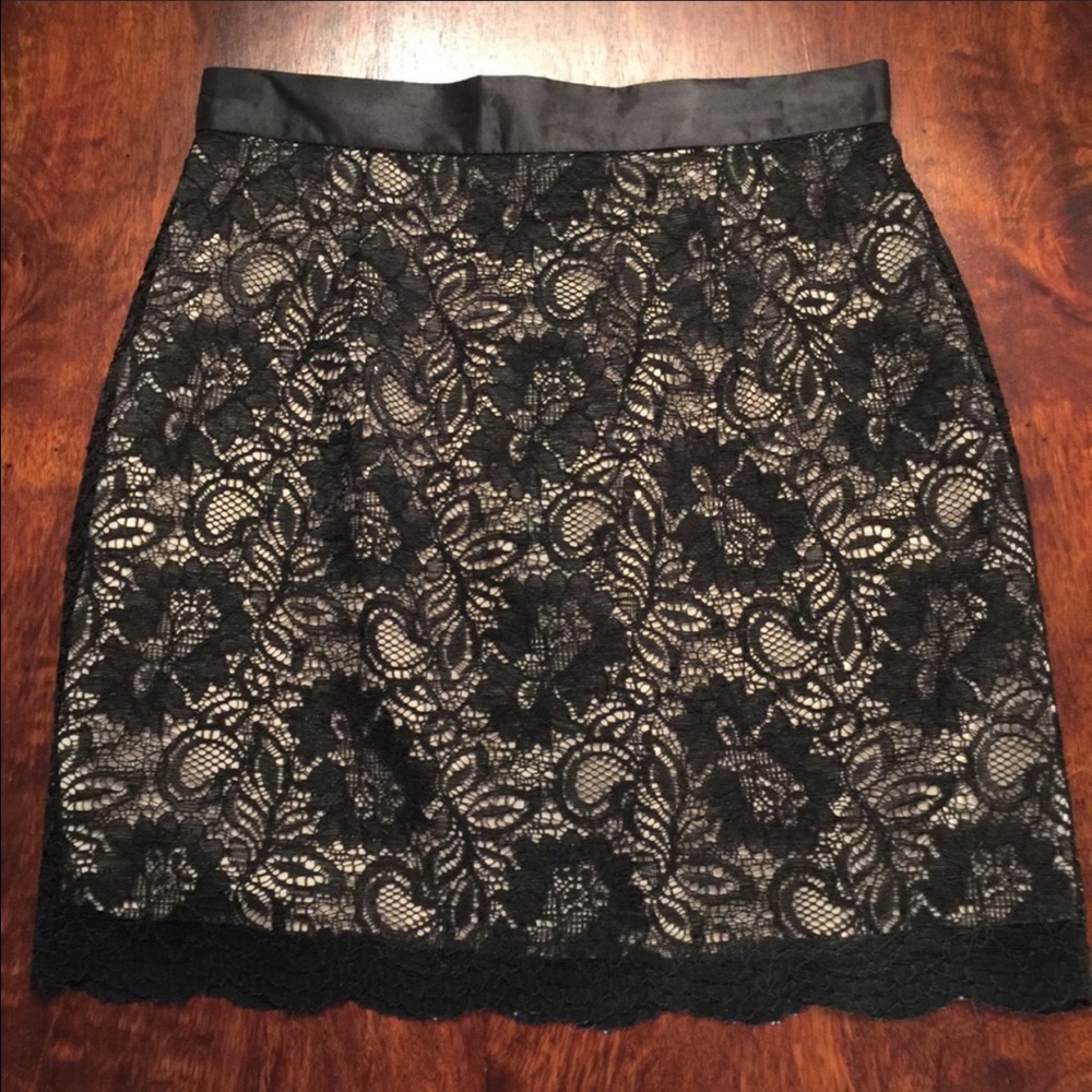 French Connection lace skirt NWOT