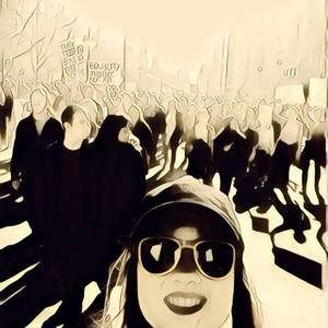 Meet your Posher, Carly